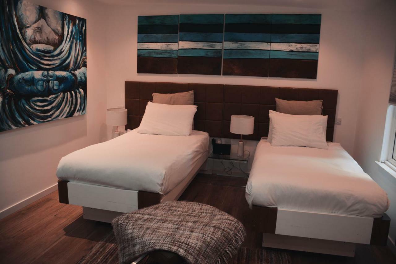 โฮเต็ล ฟิฟตี้ไฟว์ Hotel ลอนดอน ภายนอก รูปภาพ